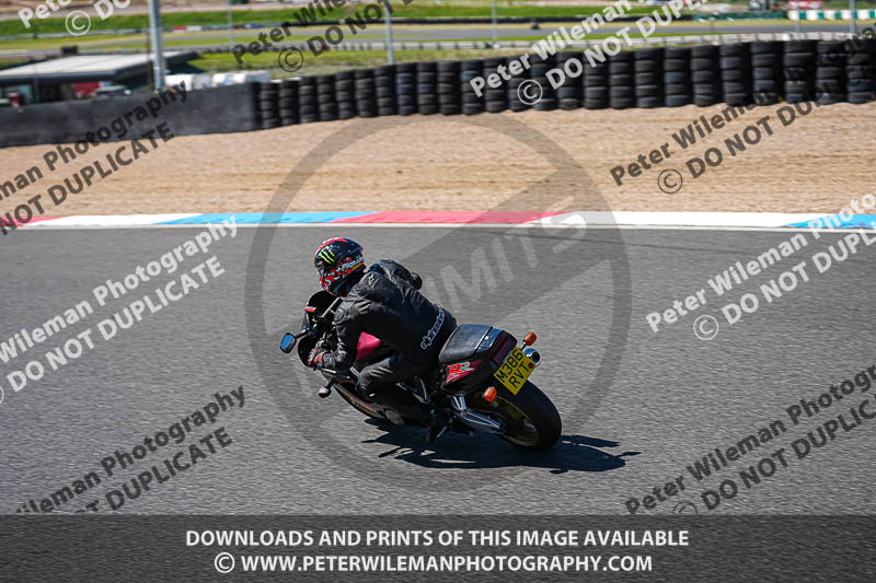 enduro digital images;event digital images;eventdigitalimages;mallory park;mallory park photographs;mallory park trackday;mallory park trackday photographs;no limits trackdays;peter wileman photography;racing digital images;trackday digital images;trackday photos